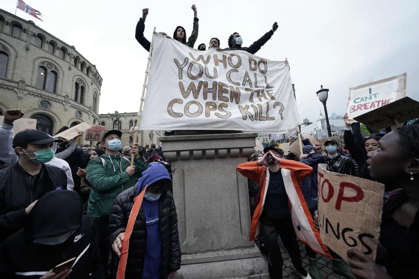 Демонстрация активистов движения Black Lives Matter.