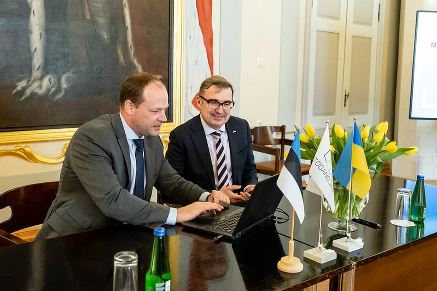 MKM ja tööandjate liit sõlmisid teadus- ja arendustegevuse toetusleppe