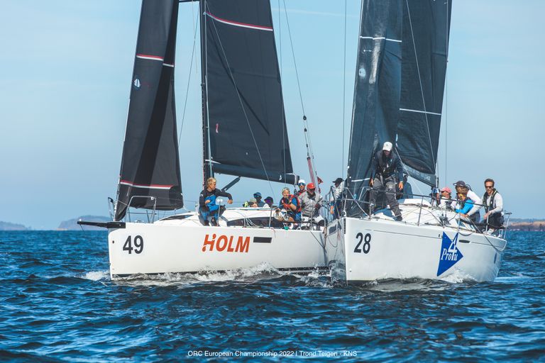 Matilda 4 ja Team Pro4u duell viimases võistlussõidus - ORC avamerepurjetamise Euroopa meistrivõistlused 2022 - Hankø, Norra - 5.-13. august