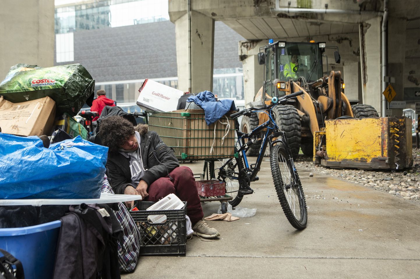 Бездомные в Торонто.