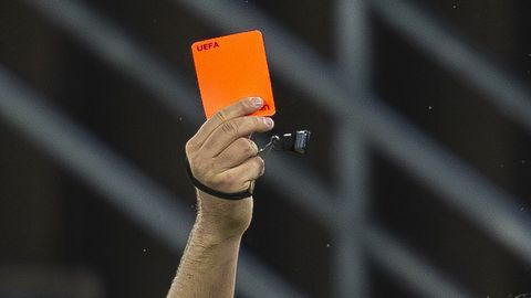 Klubi juht sai kohtuniku solvamise eest pika võistluskeelu