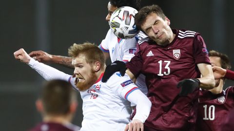 Eesti jalgpallikoondise lohutus: mudaliigas siplev Läti on endiselt võiduta