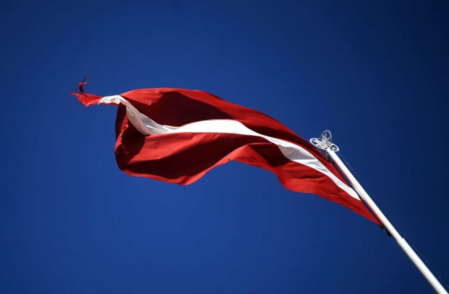 Флаг Латвии. Иллюстративное фото.
