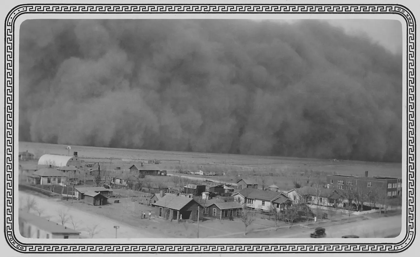 Pildil tolmutorm Kansases 1935. aastal.