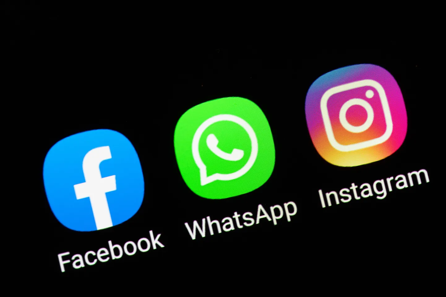 WhatsApp ei sea piiranguid kasutajatele, kes uute tingimustega ei nõustu
