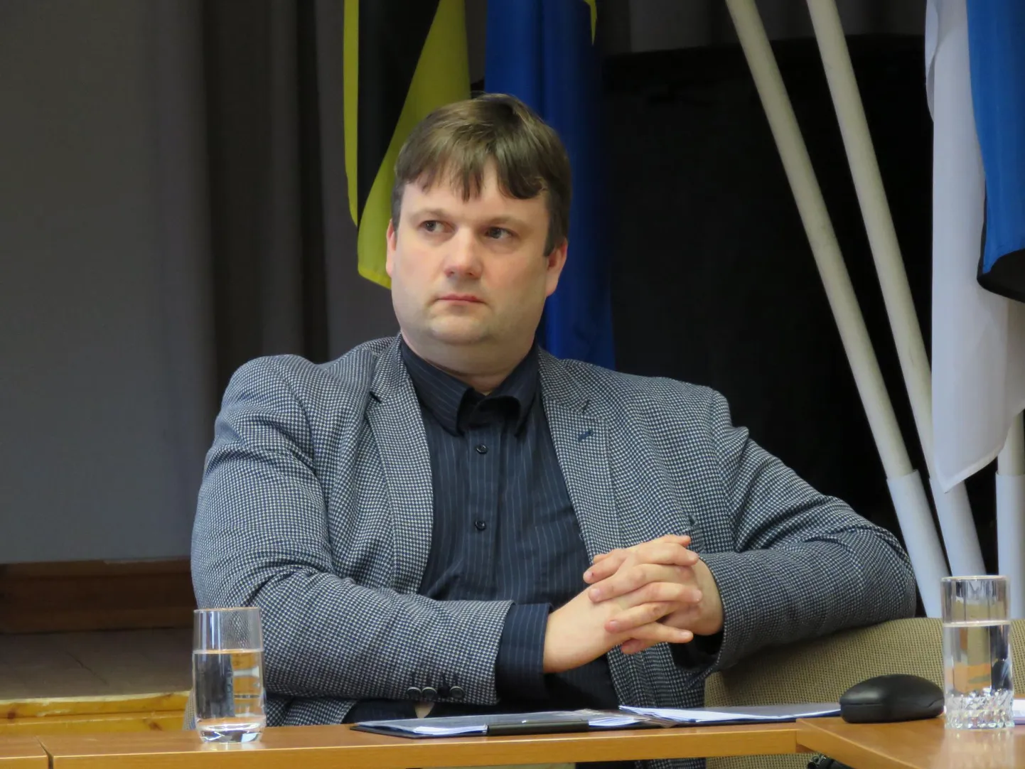 Otepää vallavolikogu liige ja endine volikogu aseesimees Rando Undrus puudus kolmelt järjestikuselt istungilt.