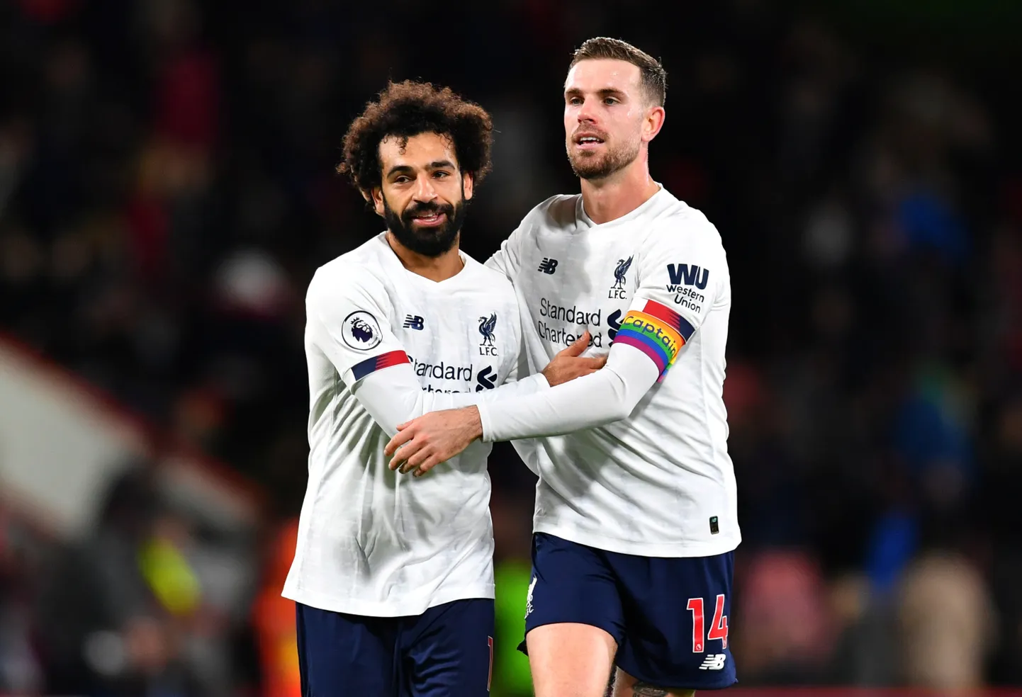 Jordan Henderson (paremal) koos Mohamed Salahiga.
