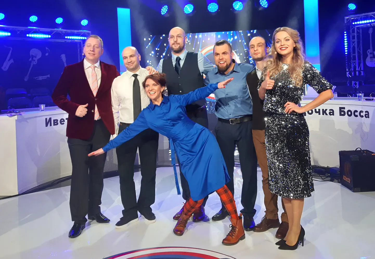 Kohtla-Järve ansambel  Dochka Bossa võitis vana aasta viimasel õhtul telekanali  ETV+ bändide võistlussaate.