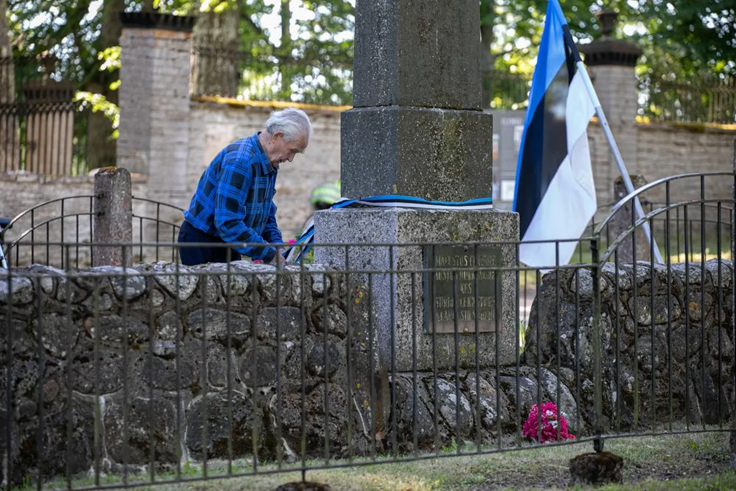 Vabadussõjas langenuid mälestati tseremoonial Ilumäel.