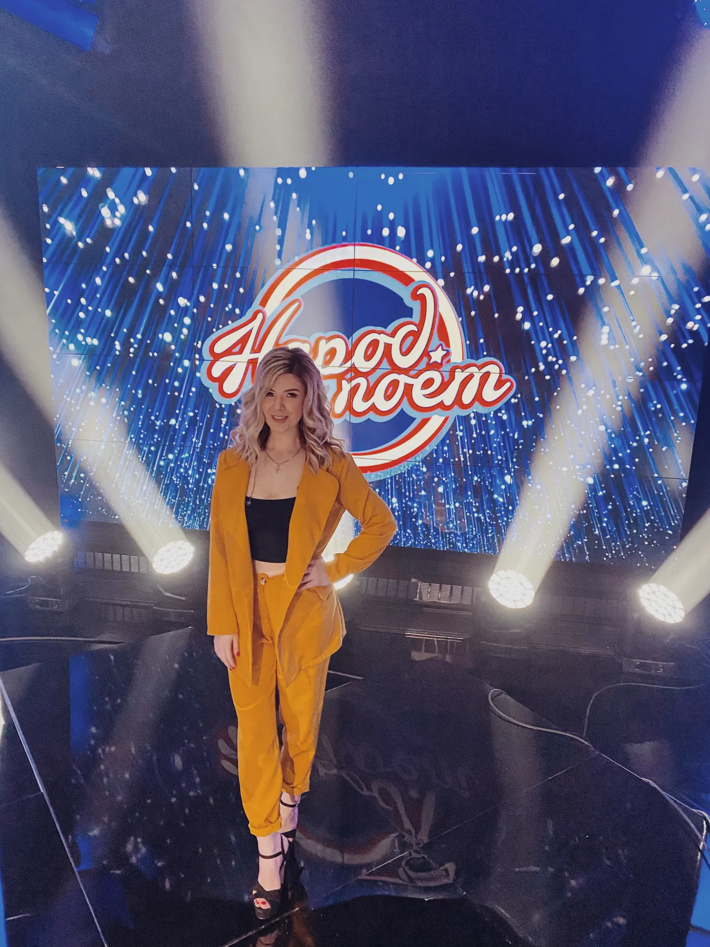 Jekaterina Margalnikova kogus telakanali ETV+ võistussarjas "Rahvas laulab" osalemiseks kokku tuttavad muusikud ning tõi võidu Kohtla-Järvele.