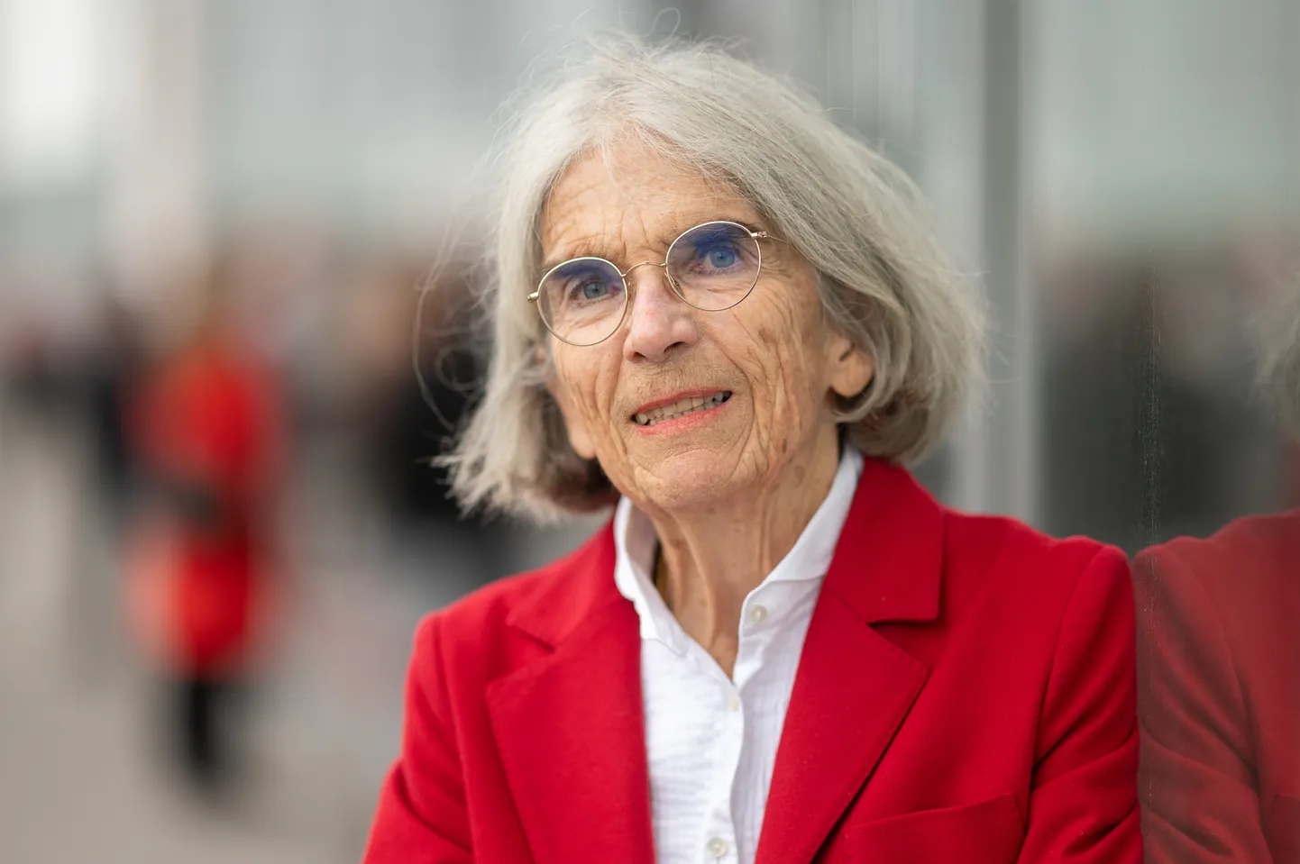 Kirjanik Donna Leon.