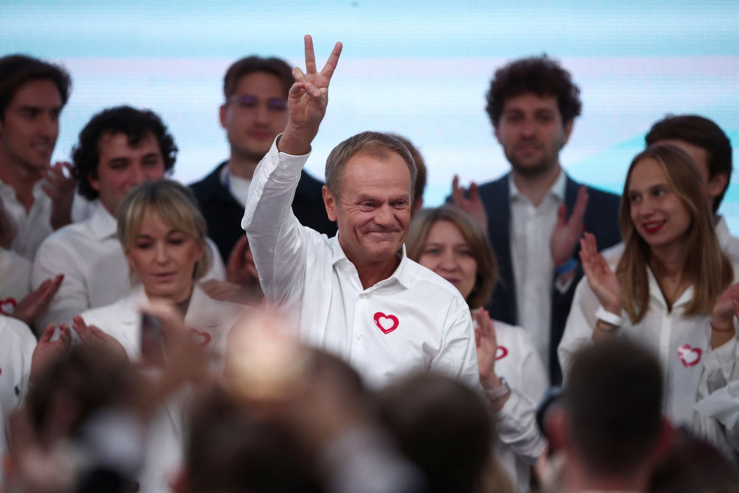 Poola suurima opositsioonierakonna Kodanike platvorm juht Donald Tusk pärast lävepakuküsitluse tulemuste teatavakstegemist 15. oktoobril 2023. aastal.