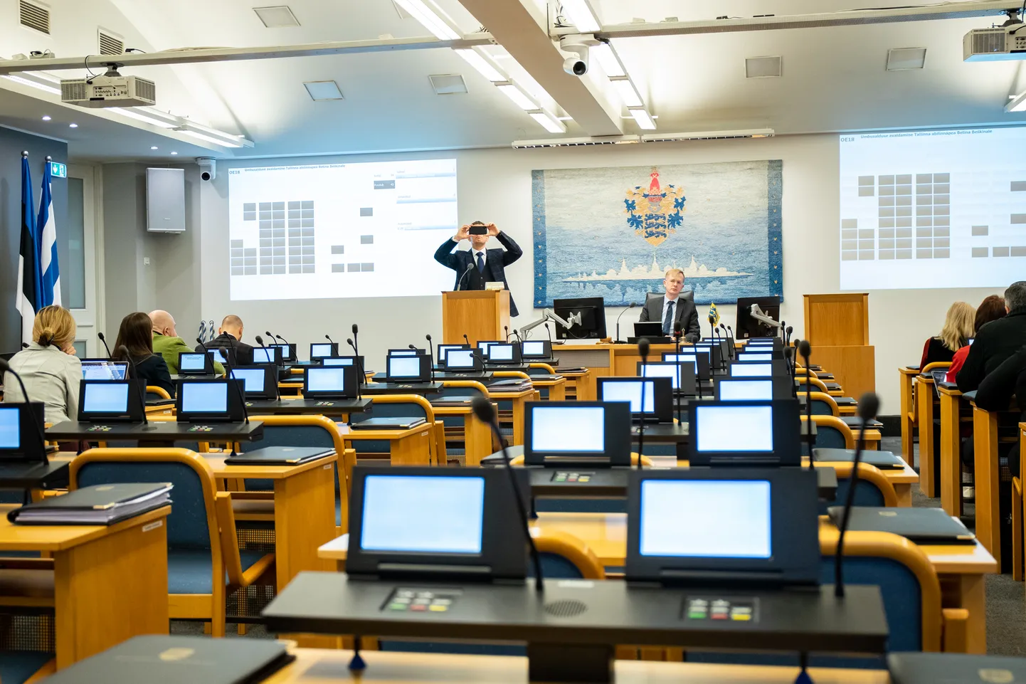 Tallinna volikogu.