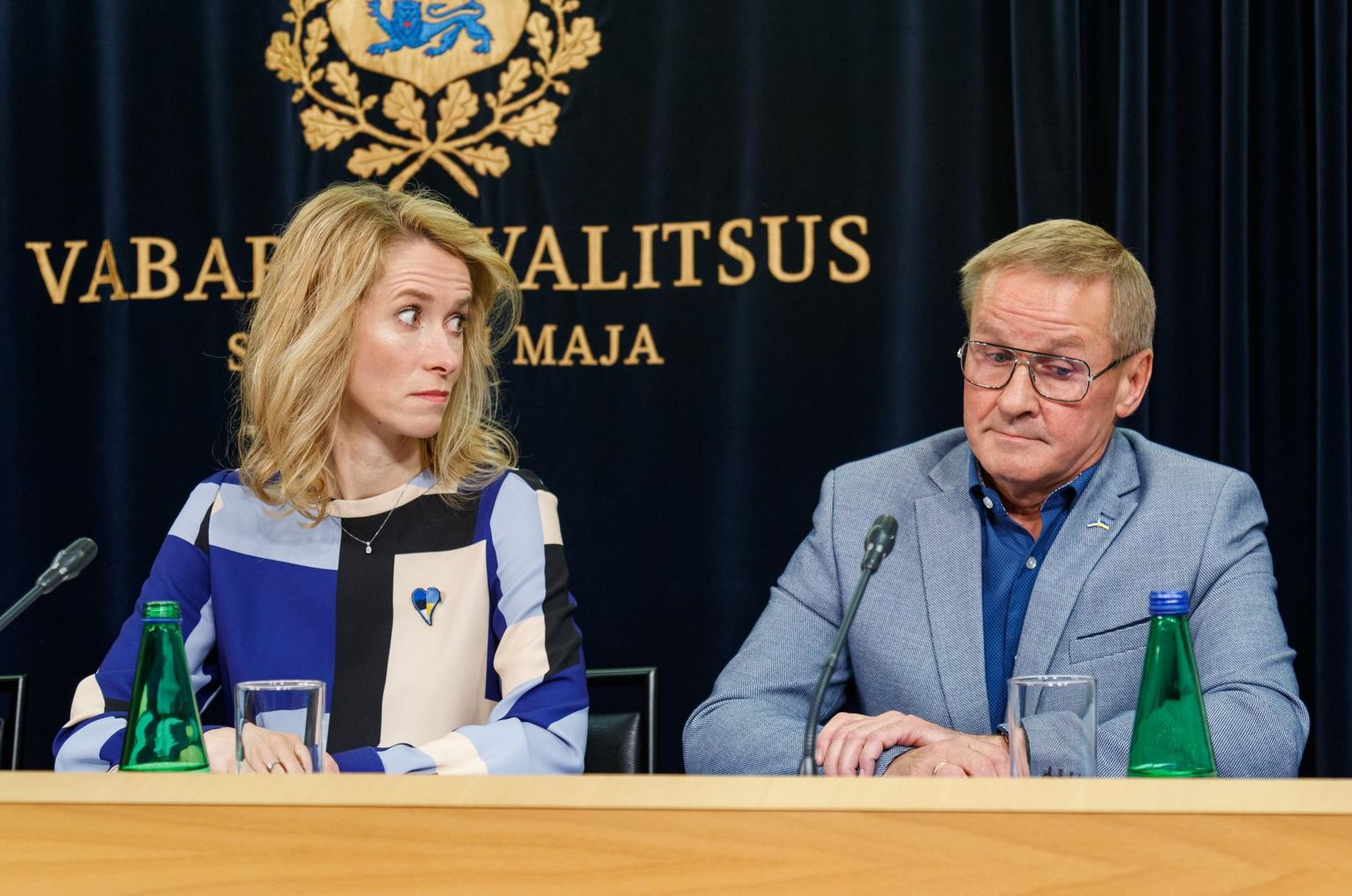 Peaminister Kaja Kallast üllatasid riigihalduse ministri Jaak Aabi sõnad ühisel pressikonverentsil.