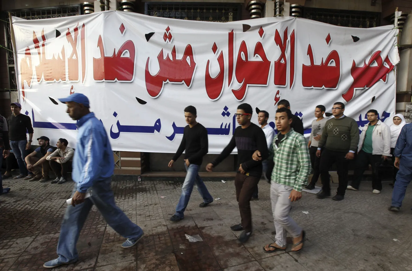 Pildil meeleavaldajad Kairos Tahriri väljakul.