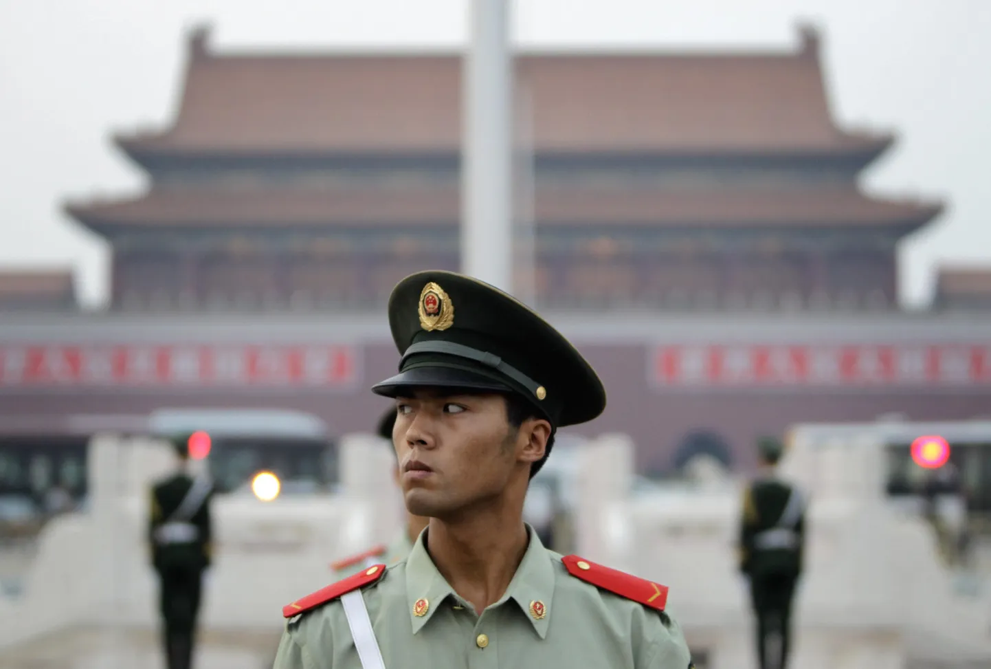 Korravalvur Tiananmen väljakul.