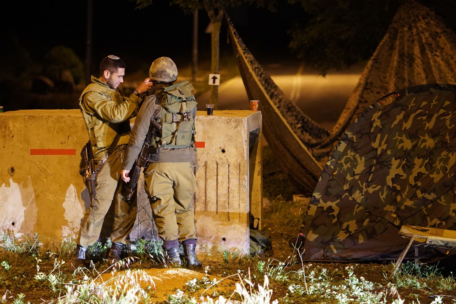 Iisraeli sõdurid Golani kõrgendikel.
