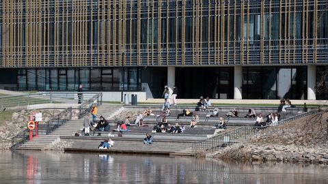 ESSEEVÕISTLUSE PARIMAD II ⟩ Minu unistuste Tartu noore pilgu läbi
