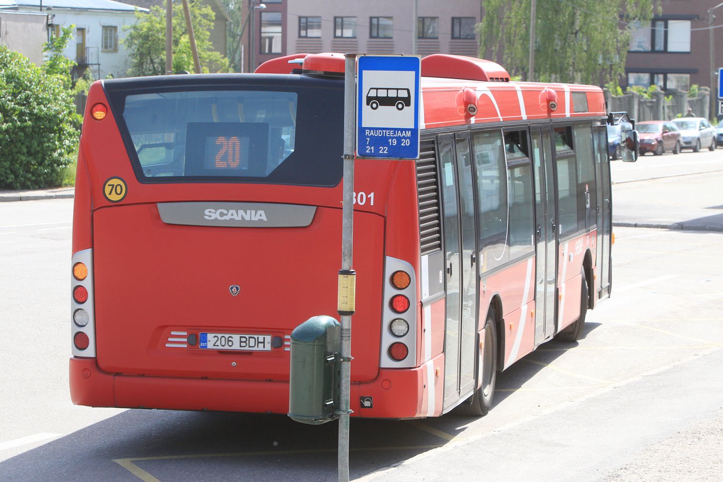 Praegu teenindavad Tartu linnaliine Sebe punased bussid.