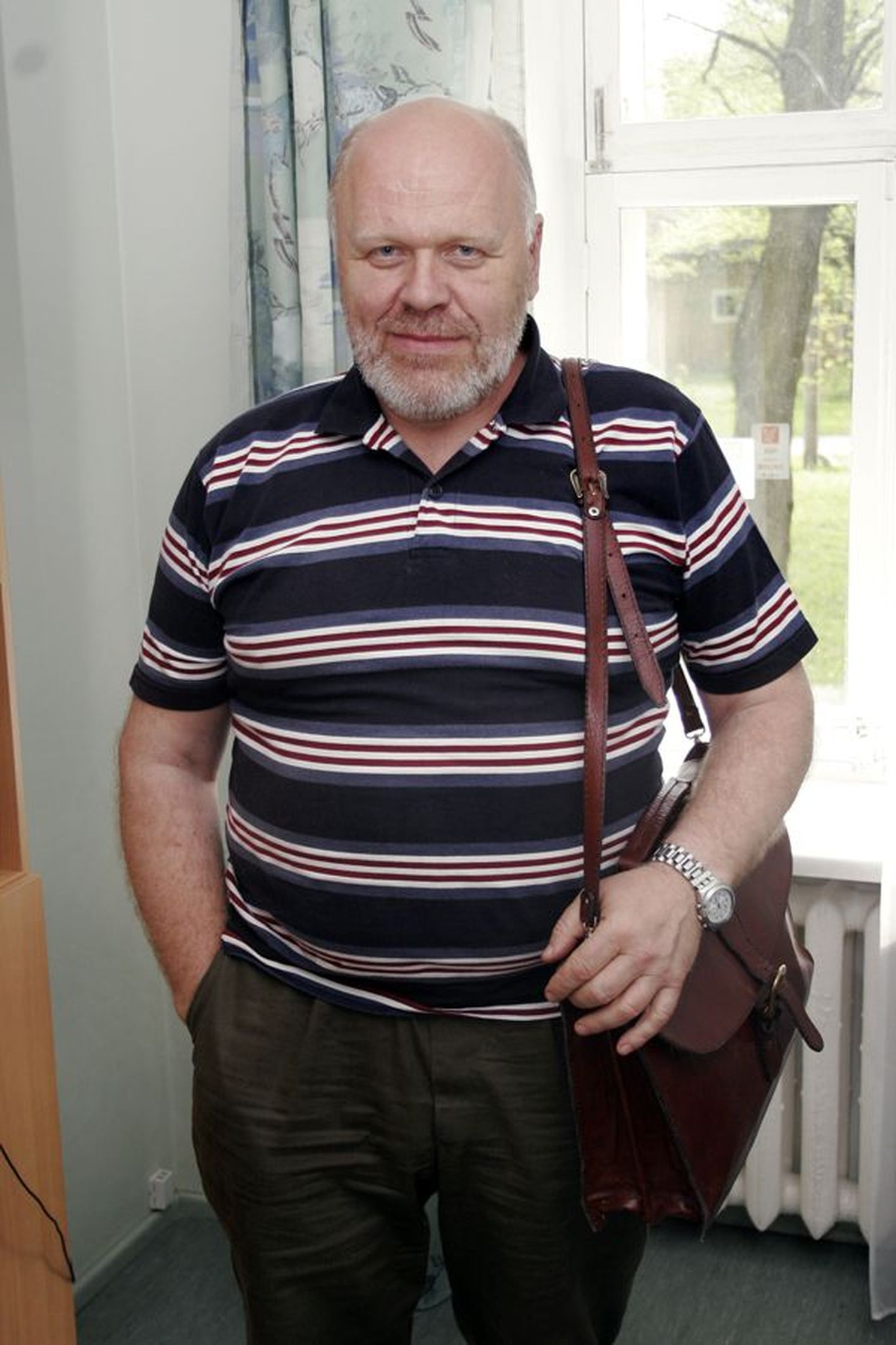 Seesama kott psühhiaater Viktor Sergejevi õlal päästis ta patsiendi rünnaku ajal hullemast.