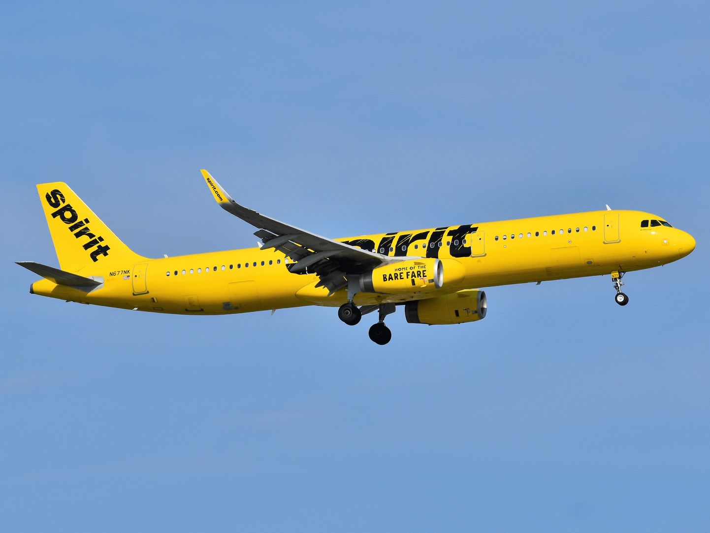 Spirit Airlinesi kollases värvikuues lennuk oli toimumispaigaks ühele mitmes mõttes piinlikule intsidendile.