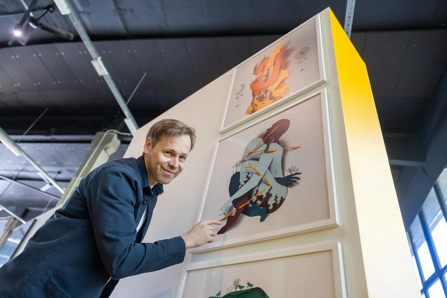 Eiko Ojala Telliskivi Rohelises saalis oma seeriaga «Myth».