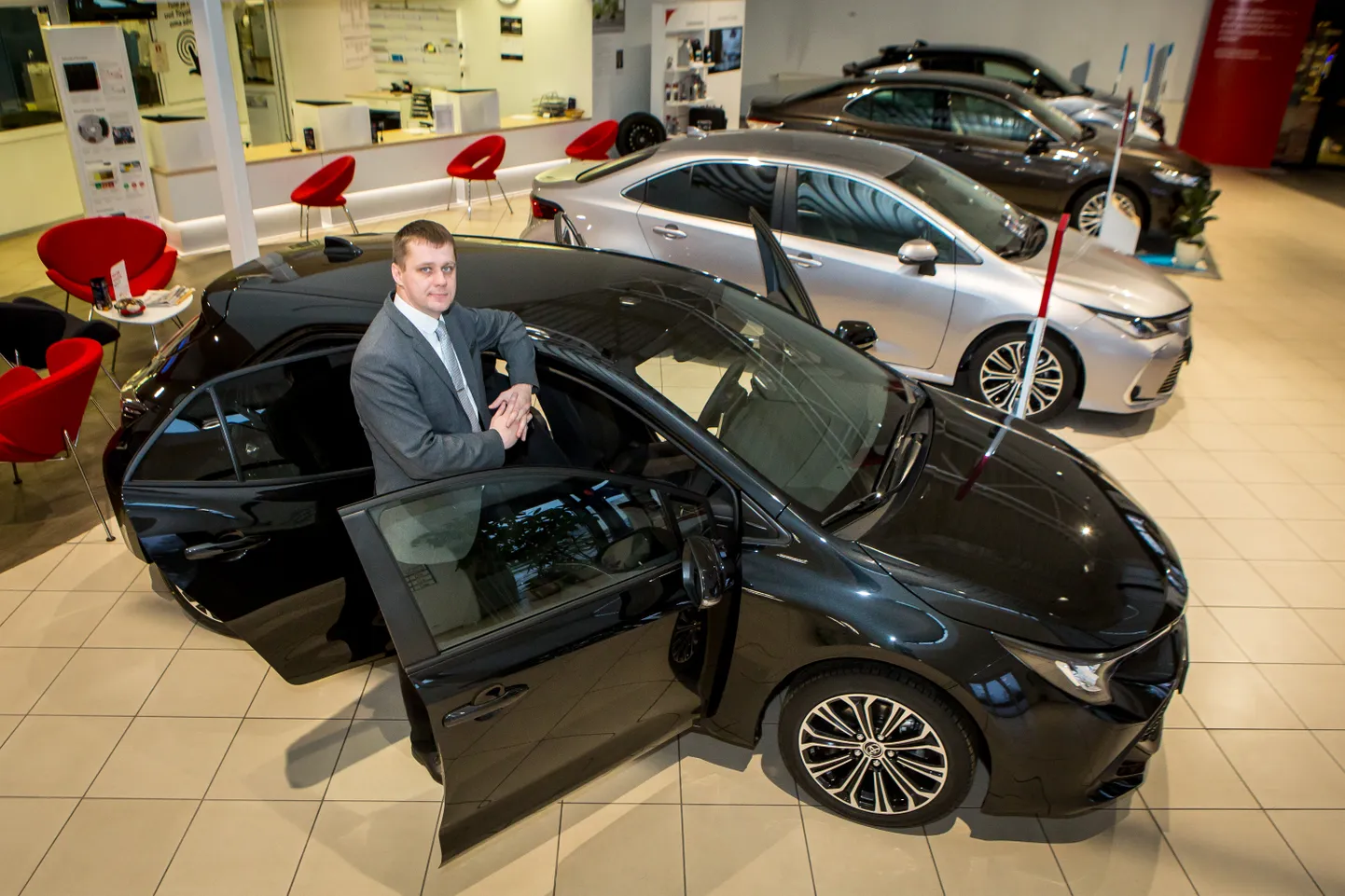 ENDISELT LEMMIK: Mart Kesküla sõnul on üks saarlaste lemmikuid endiselt Toyota Corolla ning seda kinnitavad ka müüginumbrid.