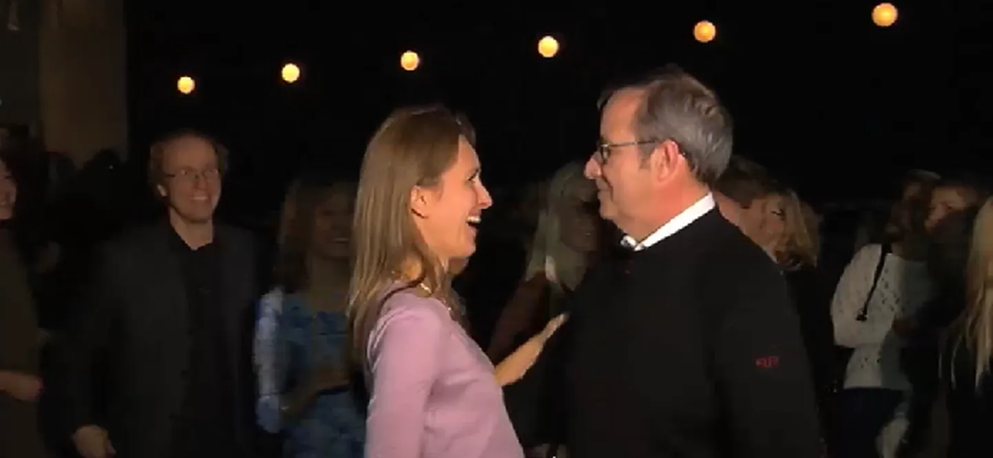 President Ilves viis Ieva Kupce tantsupõrandale.