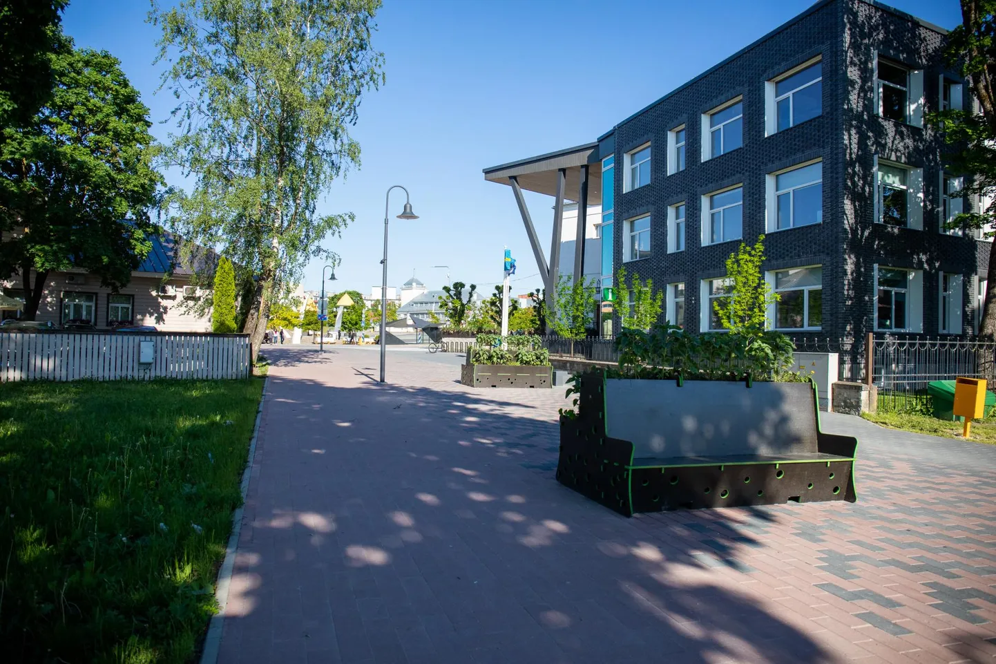 Rakvere linnavalitsuses on kogunenud kriisikomisjon, järgmisel nädalal saadakse kokku allasutuste juhtidega.