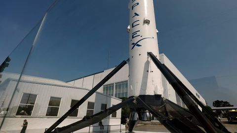 GRAAFIK ⟩ Elon Musk lubab, et SpaceXi käive võib kasvada triljoni dollarini