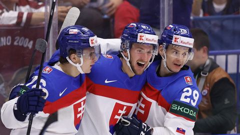 ЧМ по хоккею ⟩ Латвия чудом одержала важную победу