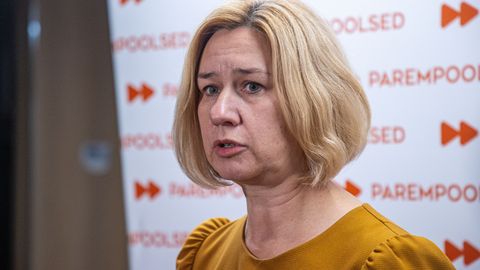 LAVLY PERLING ⟩ Ärme päranda oma lastele pankrotis riiki! Kriisi peatamiseks tuleb nüüd teha kolme asja