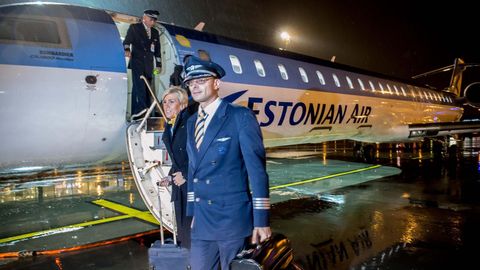 Cуд обязал авиакомпанию Nordica погасить старые долги по зарплате