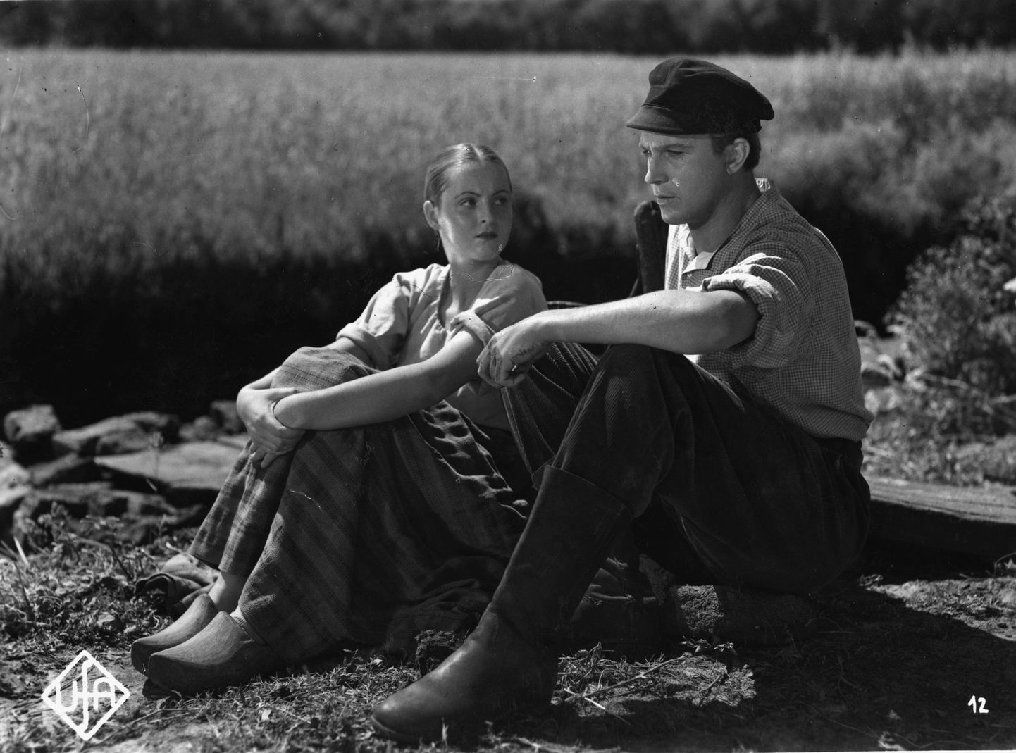 Кадр из фильма «Das Mädchen vom Moorhof» (1935). Снимок иллюстративный