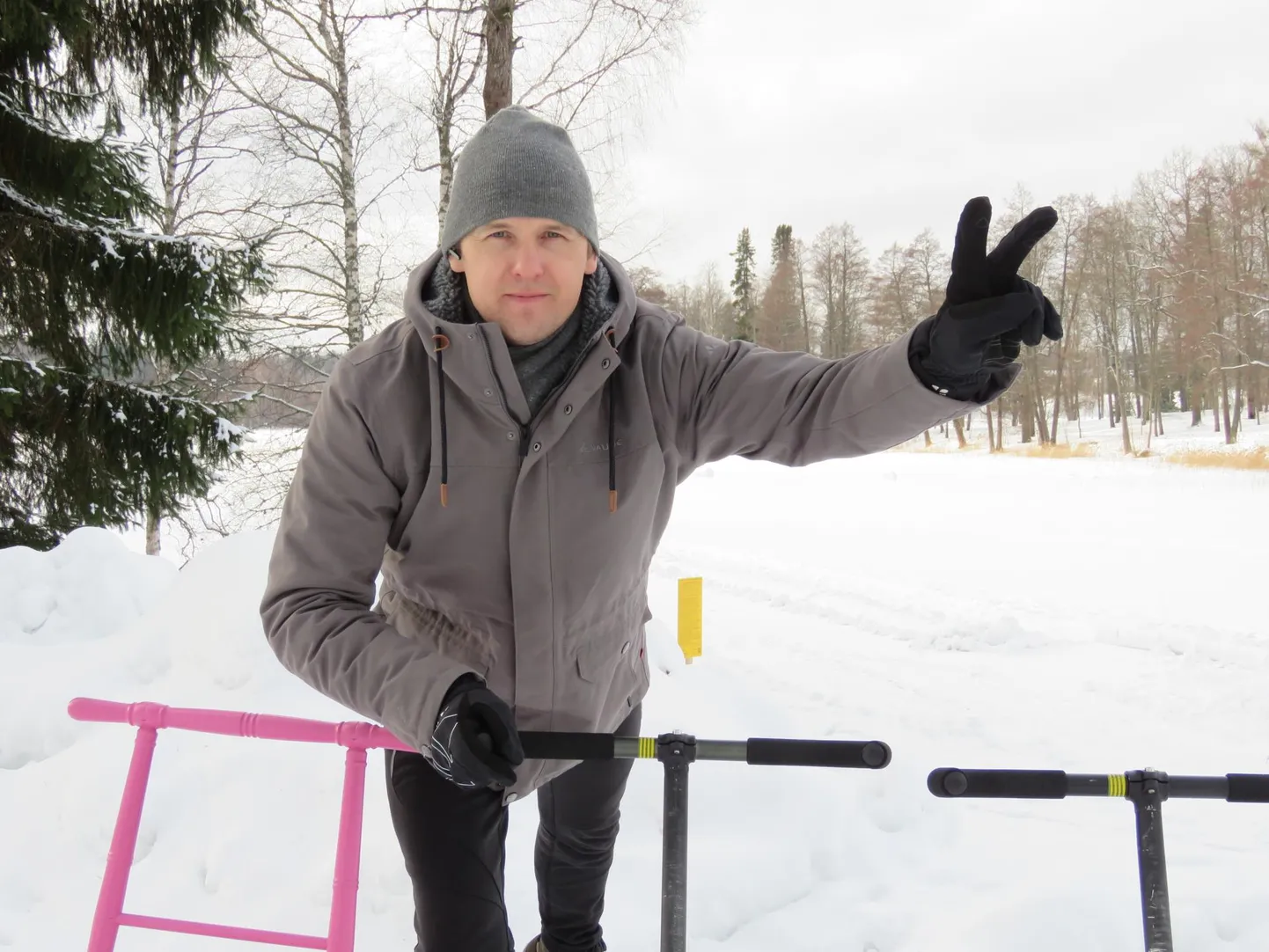 «Tulge kaubanduskeskustest ja tubasest rutiinist välja! Avastage enda meelispaigad. Tulge õue!» kutsub matkasell Imre Arro.