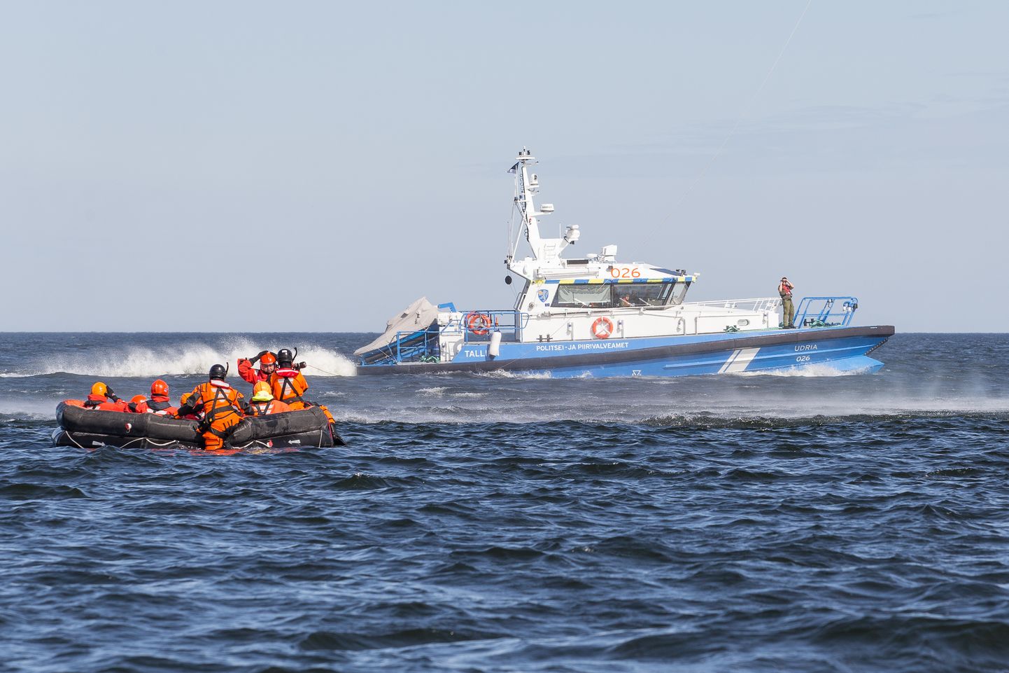 Tänavu augustis toimus Toilas merepäästeõppus, milles osalesid nii vabatahtlikud merepäästjad kui PPA. Nüüd on merepäästjate ja politseiameti koostööd varjutamas vaidlus toetusraha kasutamise sihipärasuse üle.