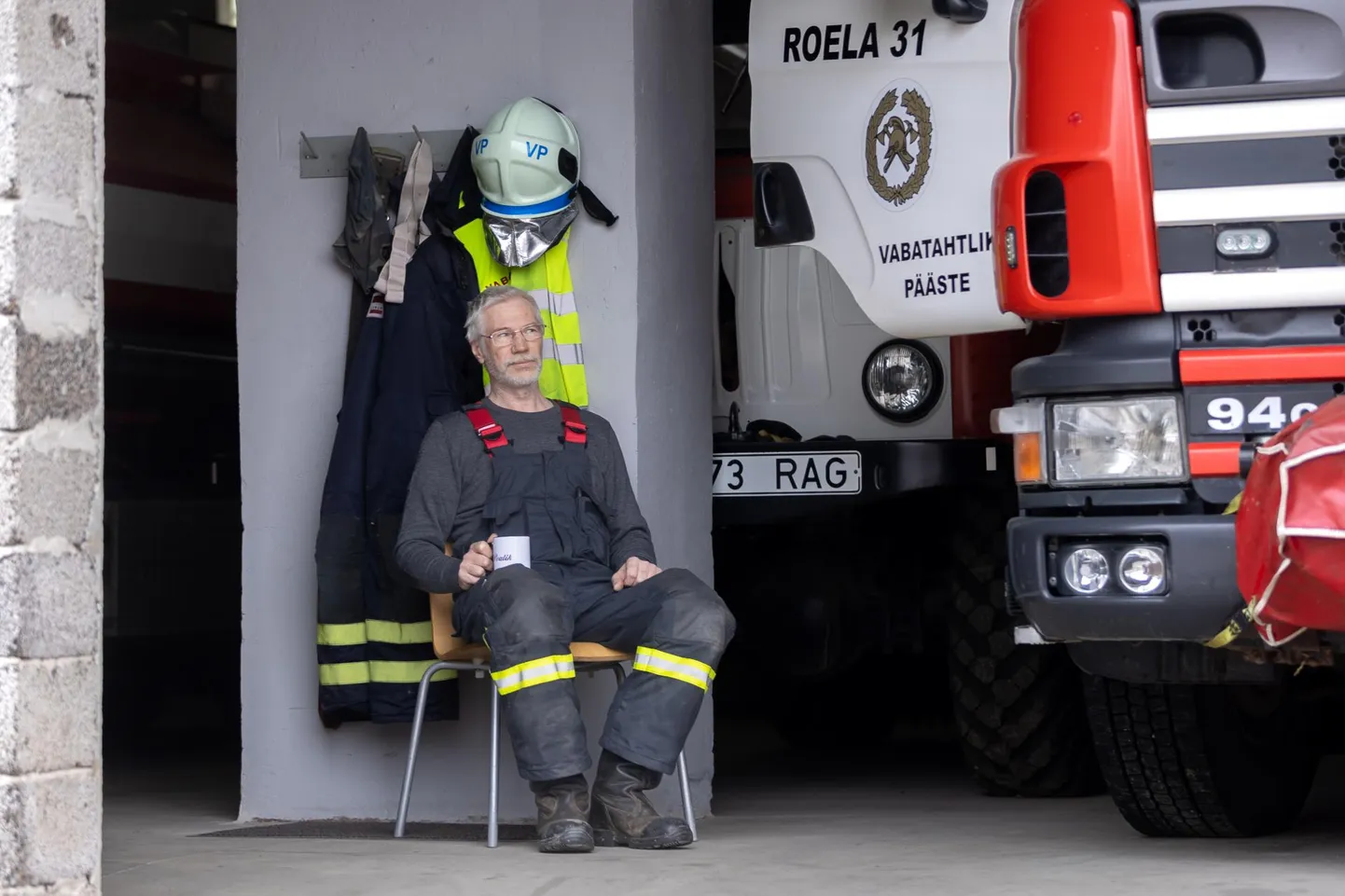 Roela päästekomando pealiku Kalno Vaarmetsa sõnul on komandoga küll liitunud uusi päästjaid, aga valvegraafikus kõiki auke nendega ei täida.