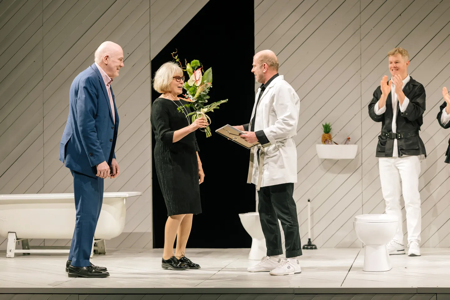 16. aprillil anti üheksandat korda välja Eesti Rahvuskultuuri Fondi Leida Rammo Linnateatri Fondi preemia, mille tänavuseks laureaadiks on näitleja Andres Raag.