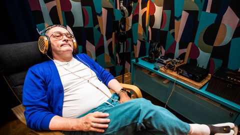 HELIMÕNU ⟩ Dr Kõrv katsetas masinat, mis paneb kõrvaklapid palju-palju paremini kõlama!