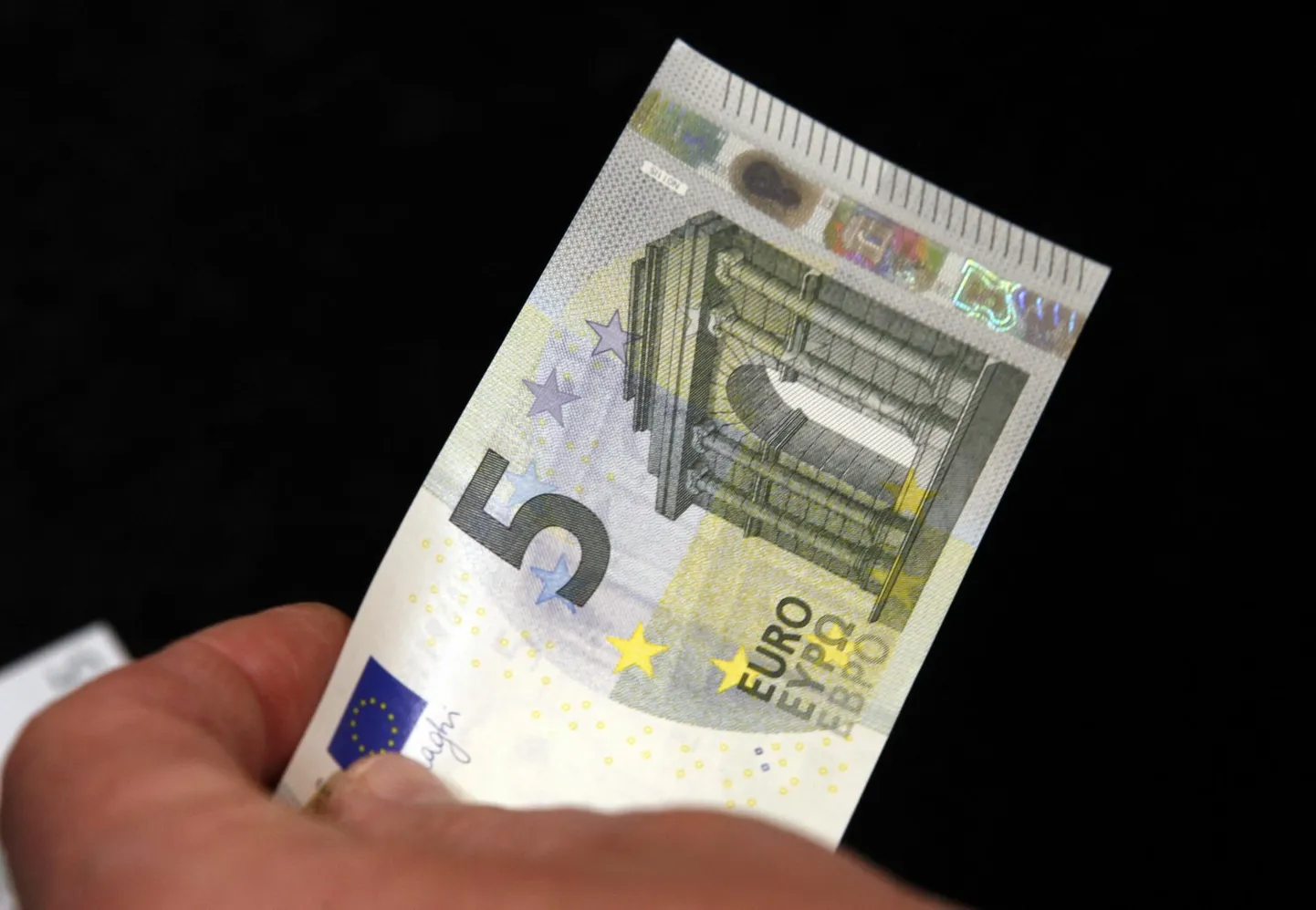 Kahekümnendates ja kolmekümnendates aastates inimesed on paremini kindlustatud kui neist vanemad.