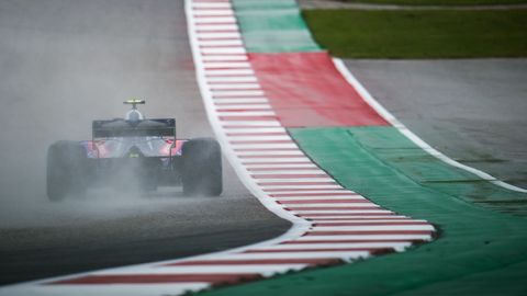Lewis Hamilton röövis Toro Rosso piloodilt vabatreeningu esikoha