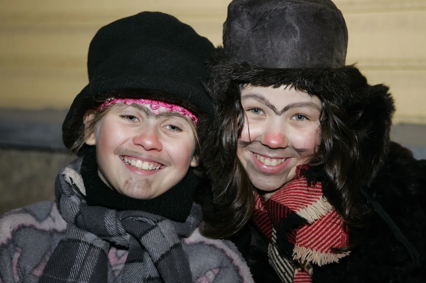 Mardisandid.