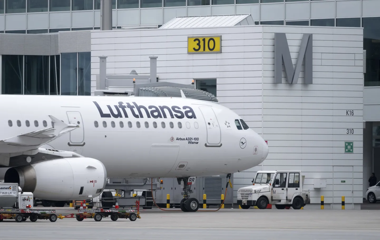 Lufthansa lennuk Saksamaal.