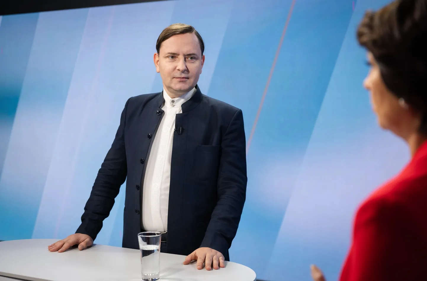 Максим Волков.