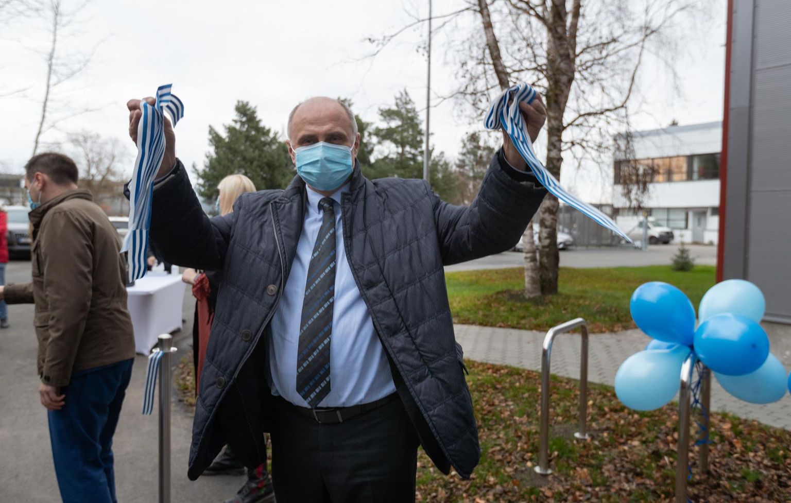 Linnateatri uue tootmiskompleksi avamine. Linnateatri juht Raivo Põldmaa.