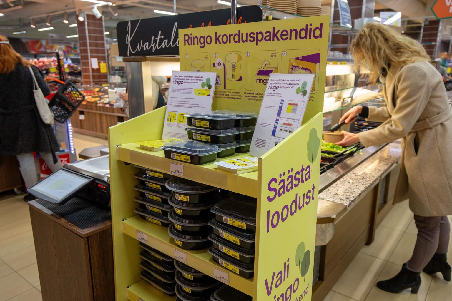Kvartali Maksimarketi ostjatel on esimestena Eestis võimalik valida korduspakendi ja ühekorrakarbi vahel.