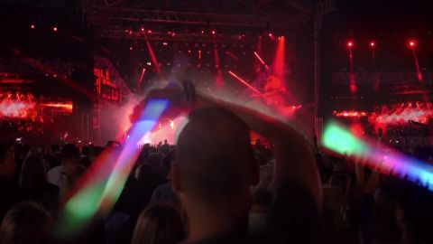 Video: legendaarse The Prodigy kõrgetasemeline show Pärnu rannal