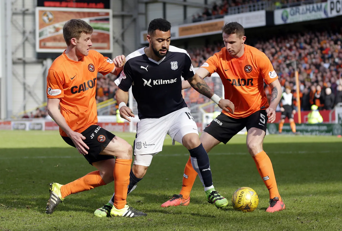 Dundee Unitedi ja Dundee FC kohtumine.