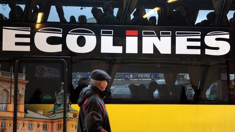 14 часов на штрафной стоянке: в России задержали автобус Ecolines