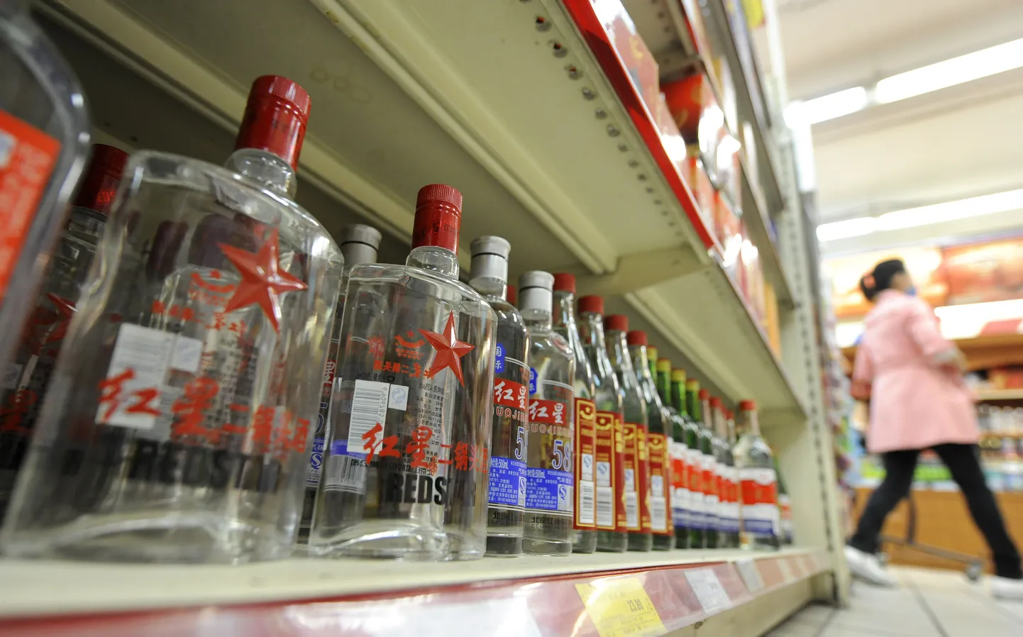 Baijiu pudelid.
